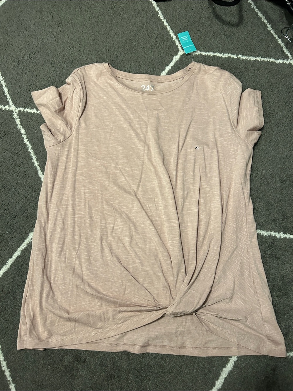 NWT Maurices 24/7 Austin Solid Knot Hem Tee - Cosmetic Mauve